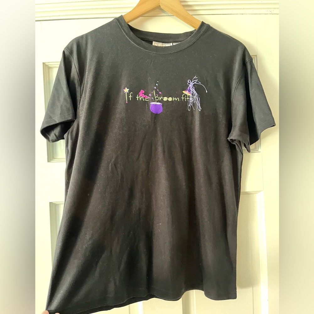 Jennifer Lauren Halloween Embroidered Tee Black Size Large RUNS SMALL